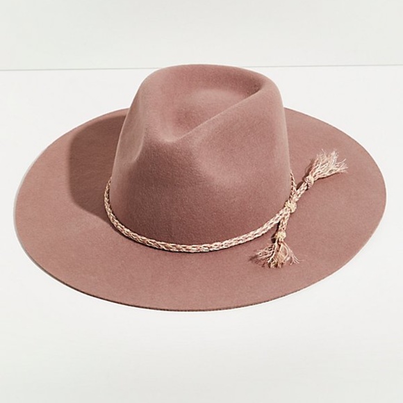 Free People Accessories - Free People Wild Heart Felt Hat in Pink